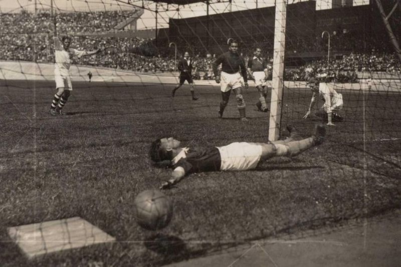 Cầu thủ Đông Ấn Hà Lan tại World Cup 1938