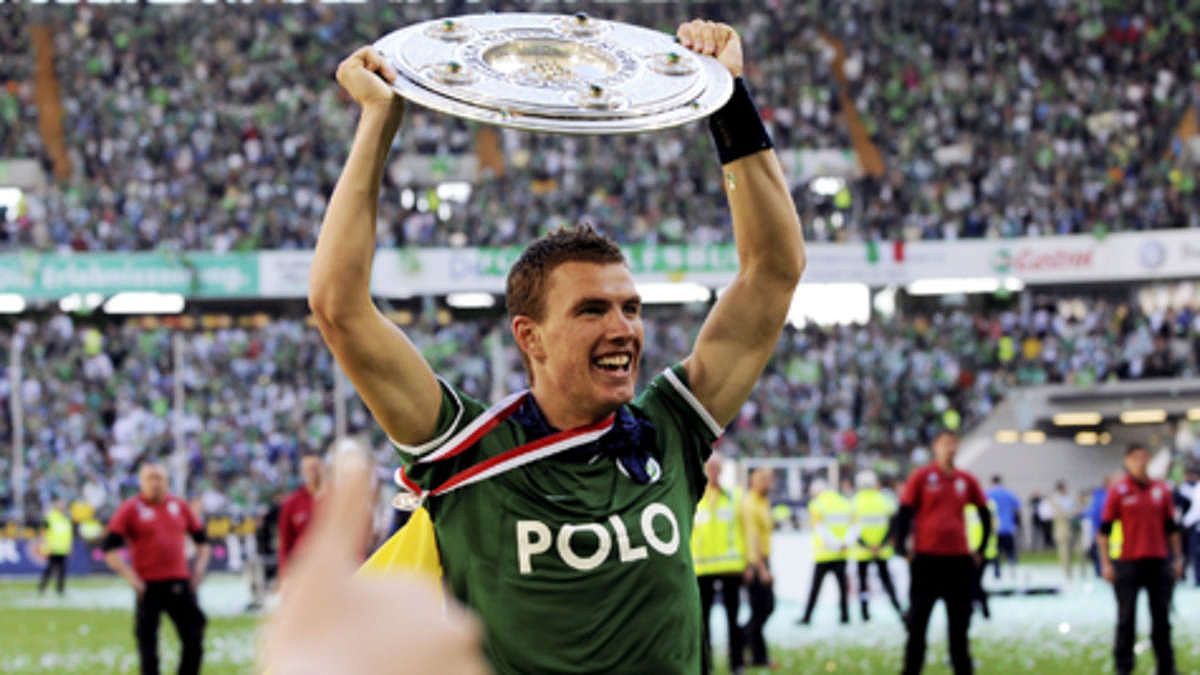 Edin Džeko - Huyền thoại của Wolfsburg